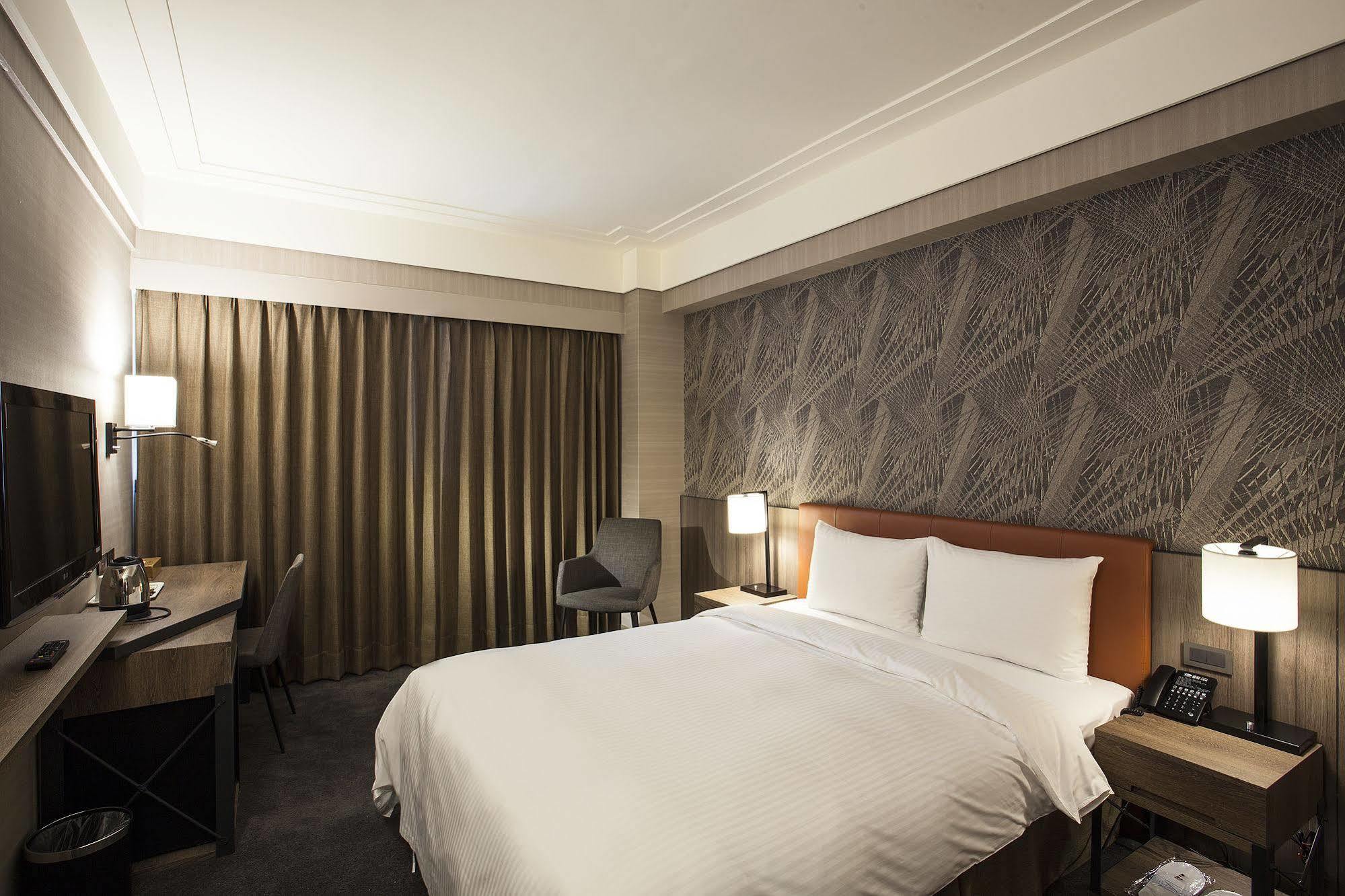 Citizen Hotel Taipei Exterior photo